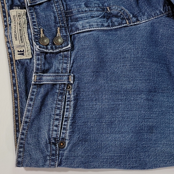 AMERICAN EAGLE ♡ Sweet Vintage Denim Slit Back Pockets Blue Jeans Size 2 Reg - Picture 9 of 15